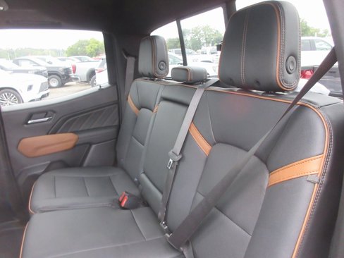 New 2026 GMC Canyon AT4 w/ Technology Plus Package image 13