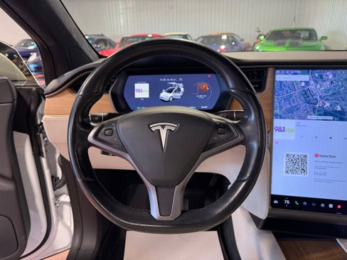 Used 2019 Tesla Model X Long Range image 31