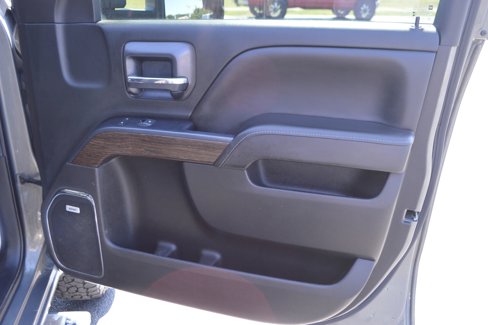 Used 2018 GMC Sierra 3500 Denali w/ Duramax Plus Package image 17