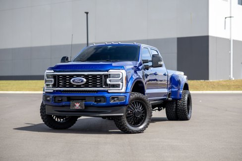 Used 2026 Ford F450 Platinum image 3