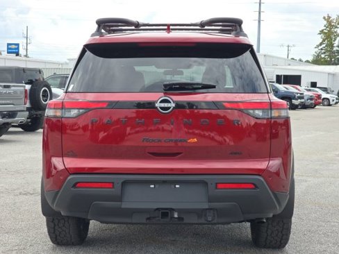 Used 2025 Nissan Pathfinder Rock Creek image 4