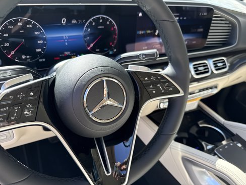 New 2026 Mercedes-Benz GLE 450 4MATIC image 8