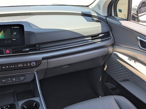 New 2026 Kia Carnival EX image 14