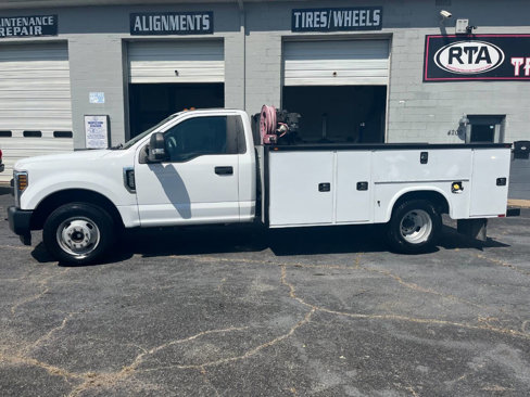 Used 2018 Ford F350 XL w/ Power Equipment Group image 2