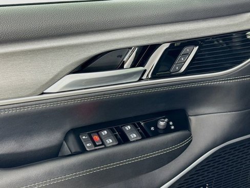 New 2025 Jeep Wagoneer Series II image 21