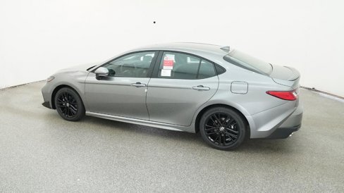 New 2026 Toyota Camry SE image 4