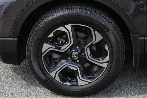 Used 2019 Honda CR-V Touring image 11