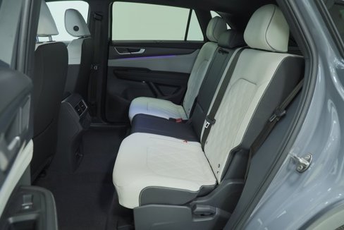 New 2025 Volkswagen Atlas Cross Sport SEL Premium R-Line image 34