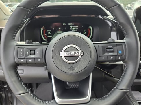 New 2025 Nissan Pathfinder Platinum image 24