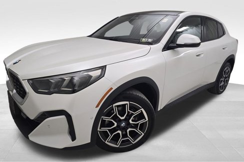 Used 2024 BMW X2 xDrive28i w/ Convenience Package image 1