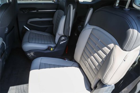 New 2026 Kia EV9 Land image 9
