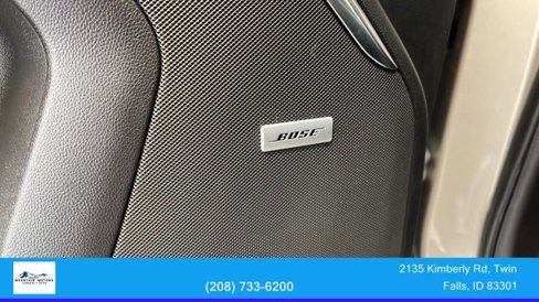 Used 2023 GMC Yukon XL Denali image 16