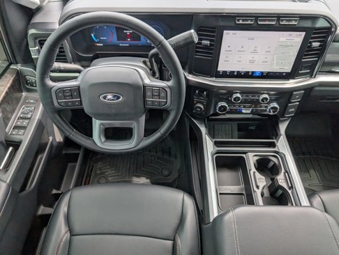 Used 2023 Ford F250 Lariat w/ Sport Appearance Package image 6