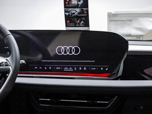 New 2025 Audi Q6 e-tron Premium Plus image 16