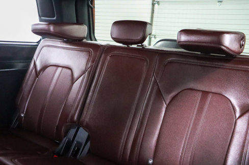 Used 2024 Ford Expedition Limited image 27