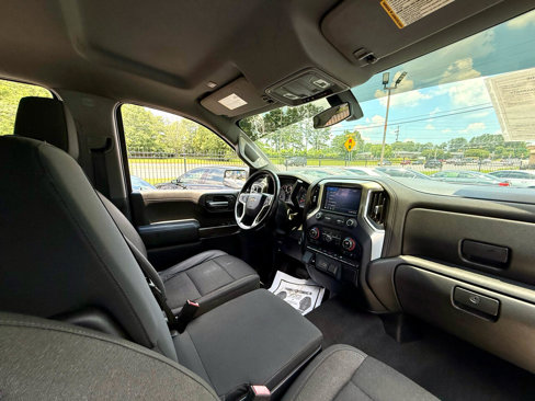 Used 2020 Chevrolet Silverado 1500 LT w/ All-Star Edition image 22