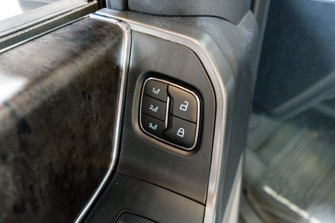 Used 2024 Ford F250 Lariat w/ Lariat Ultimate Package image 17
