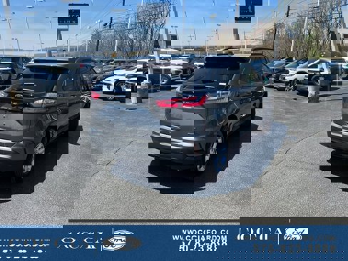 Used 2024 Ford Edge SE image 43