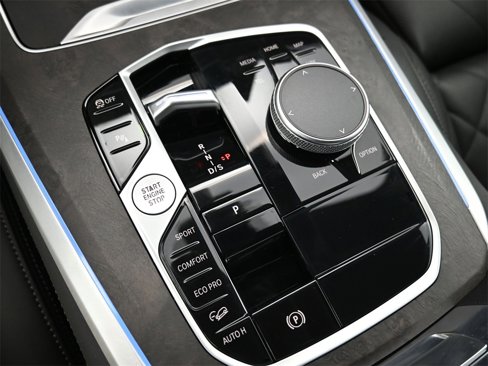 Used 2024 BMW X5 xDrive40i w/ Premium Package image 15