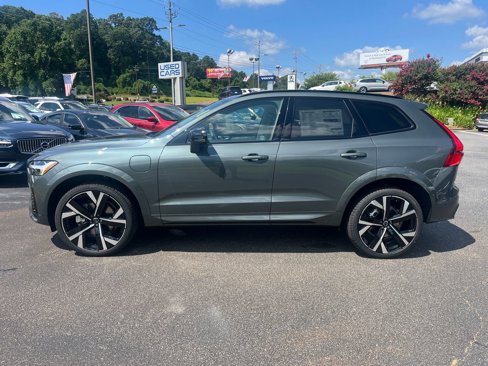 New 2026 Volvo XC60 T8 Ultra image 2