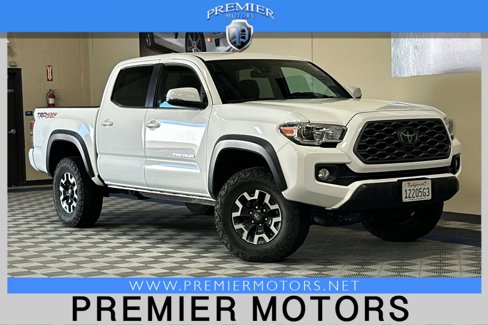 Used 2021 Toyota Tacoma TRD Off-Road image 1