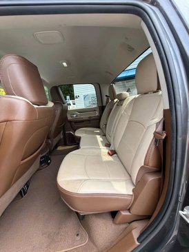 Used 2023 RAM 3500 Laramie image 34