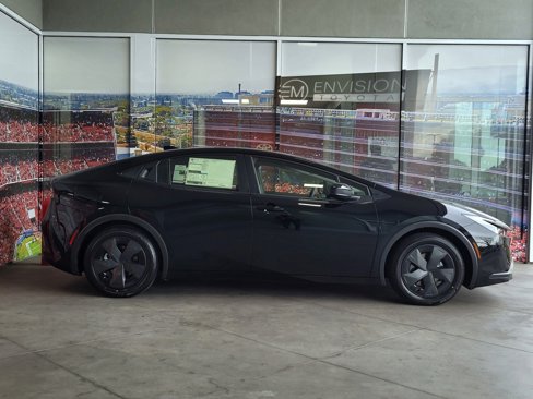 New 2026 Toyota Prius Plug-In Hybrid image 3