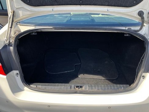 Used 2017 Subaru Legacy 2.5i Limited image 13