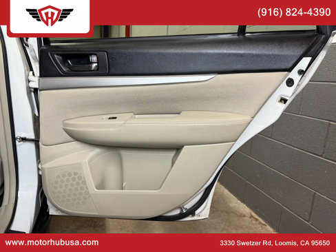 Used 2014 Subaru Outback 2.5i Premium image 45