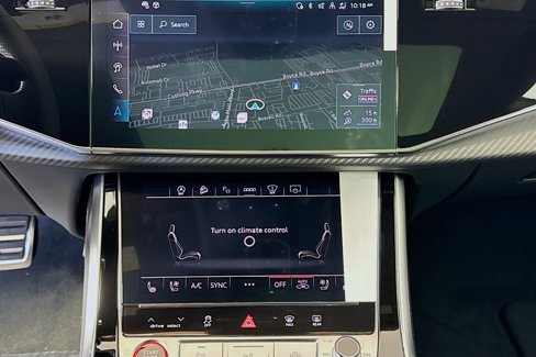 New 2025 Audi RS Q8 performance image 12