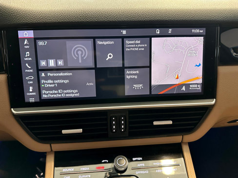 Used 2019 Porsche Cayenne image 50