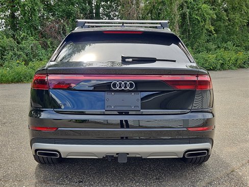 Used 2024 Audi Q8 Prestige image 6