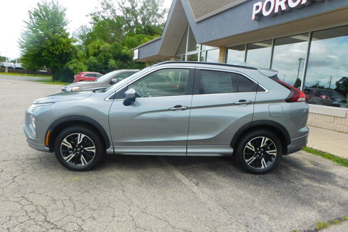 New 2025 Mitsubishi Eclipse Cross SEL image 2