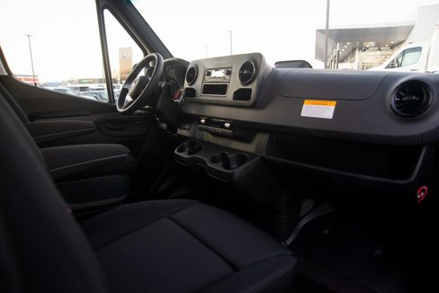 Used 2025 Mercedes-Benz Sprinter 2500 image 29