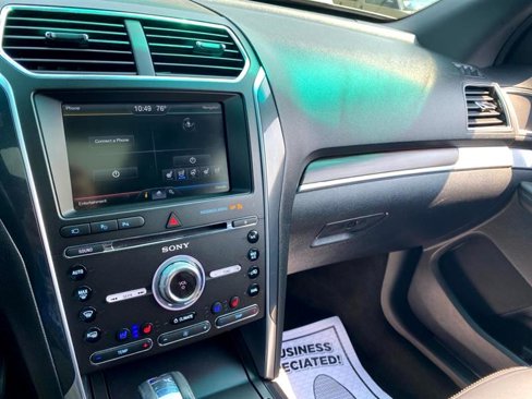 Used 2016 Ford Explorer Limited w/ Equipment Group 303A image 17