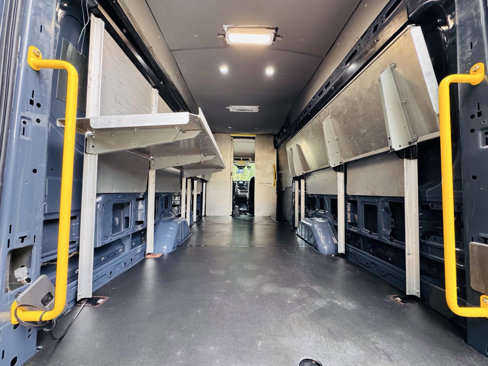 Used 2020 Ford Transit 250 148 High Roof Extended image 7