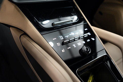 New 2026 Porsche Cayenne E-Hybrid image 15