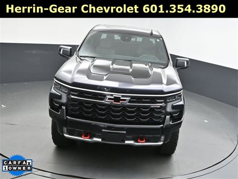 Used 2023 Chevrolet Silverado 1500 ZR2 w/ Technology Package image 39