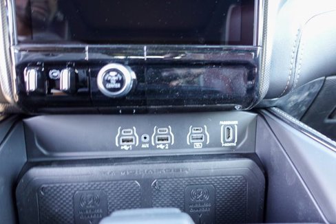 New 2025 RAM 1500 Limited image 26