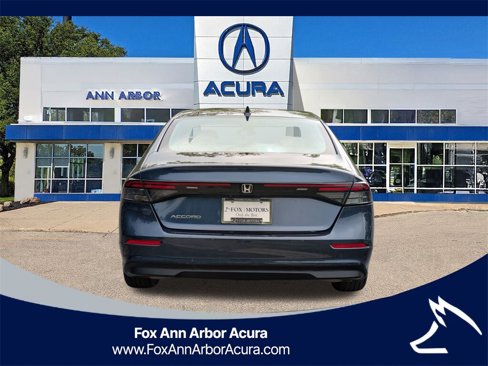 Used 2023 Honda Accord EX image 4