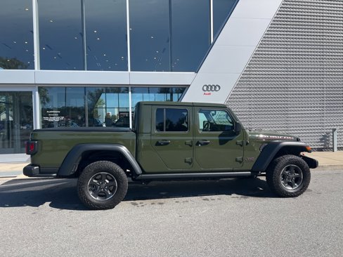 Used 2023 Jeep Gladiator Rubicon w/ Cold Weather Group image 17