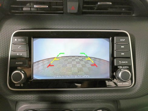 New 2025 Nissan Kicks Play S image 5