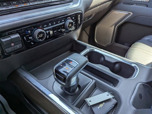Certified 2024 Chevrolet Silverado 1500 High Country w/ Technology Package image 29