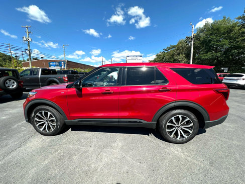 Used 2022 Ford Explorer ST-Line image 8