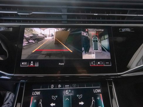 Certified 2025 Audi Q8 Premium image 23