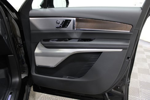 New 2026 Cadillac Vistiq Luxury w/ LPO, Floor Liner Package image 26