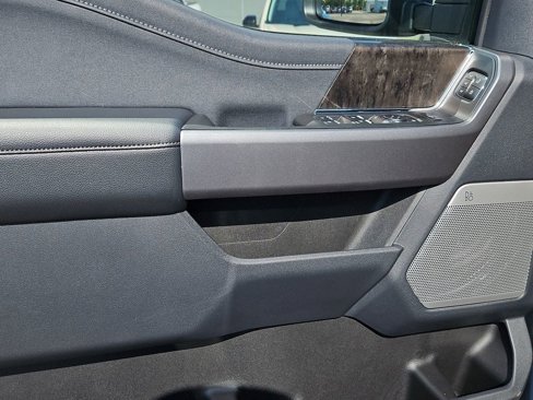 New 2025 Ford F250 Lariat w/ Lariat Ultimate Package image 21