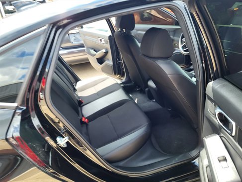 Used 2025 Honda Civic Sport image 11