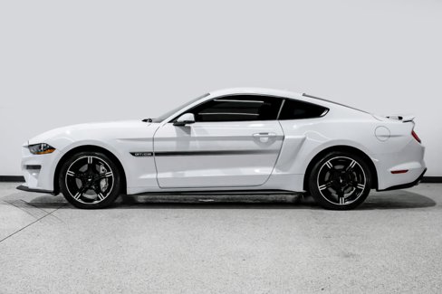 Used 2019 Ford Mustang GT Premium w/ Equipment Group 401A image 9