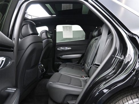 Used 2024 Genesis GV70 3.5T Sport image 15